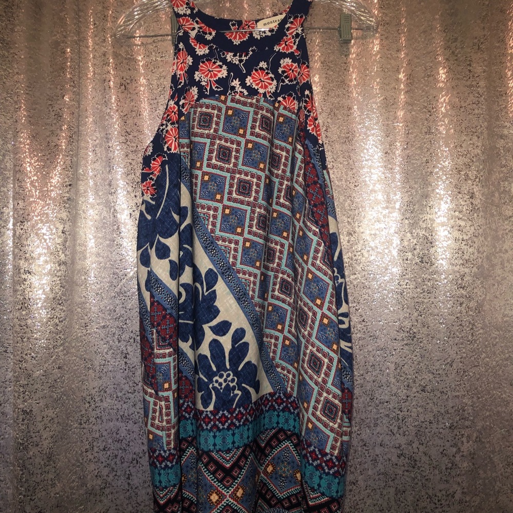 Patterned sleeveless dress